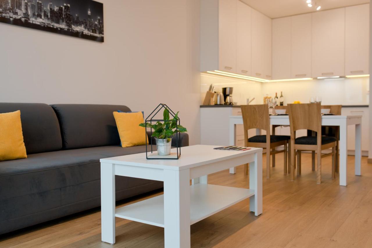 Citystay Abrahama Gdynia Apartment ภายนอก รูปภาพ